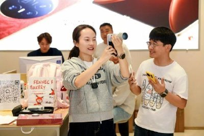 舞台神器荣耀Magic9成肖战演唱会“硬通货”